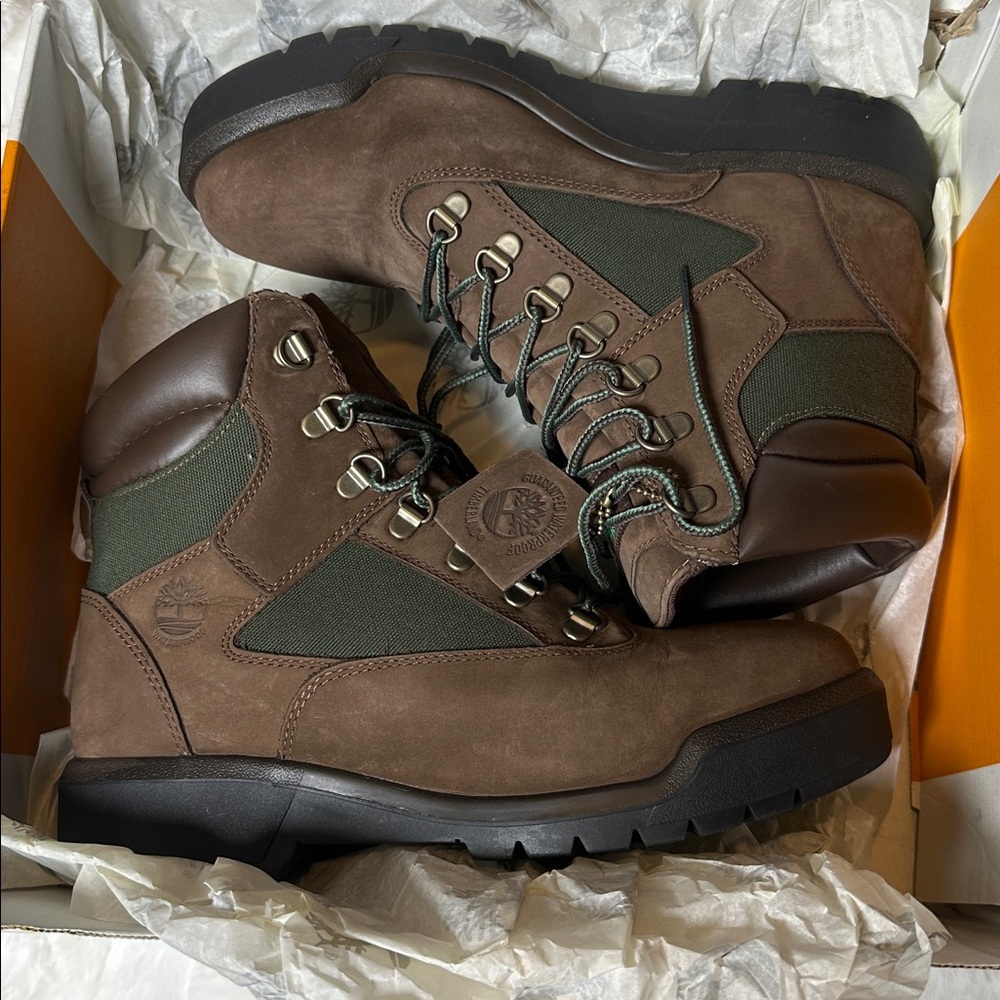 Timberland Men's Dark Brown and Green Boots - Picture 8 of 9